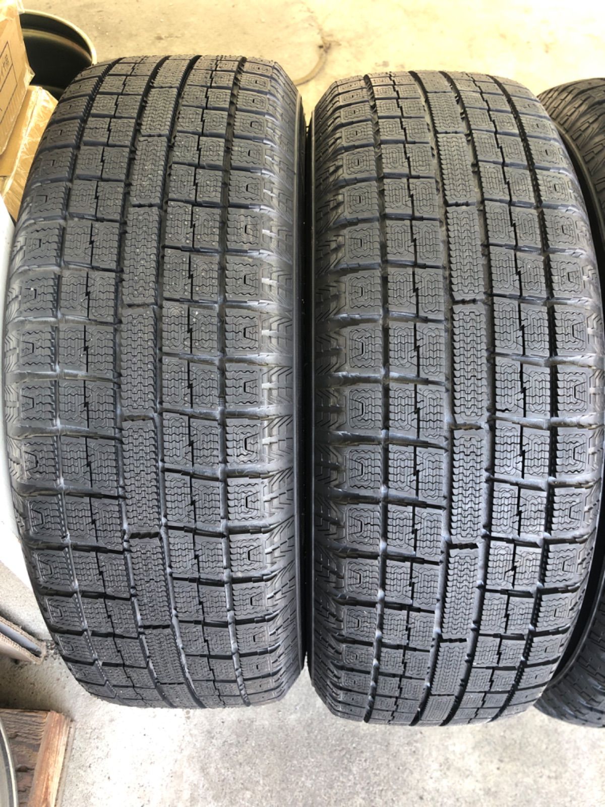 極上山！国産！Maxrun EVERROAD！175/65R14 82H！程度良好！手渡し可能