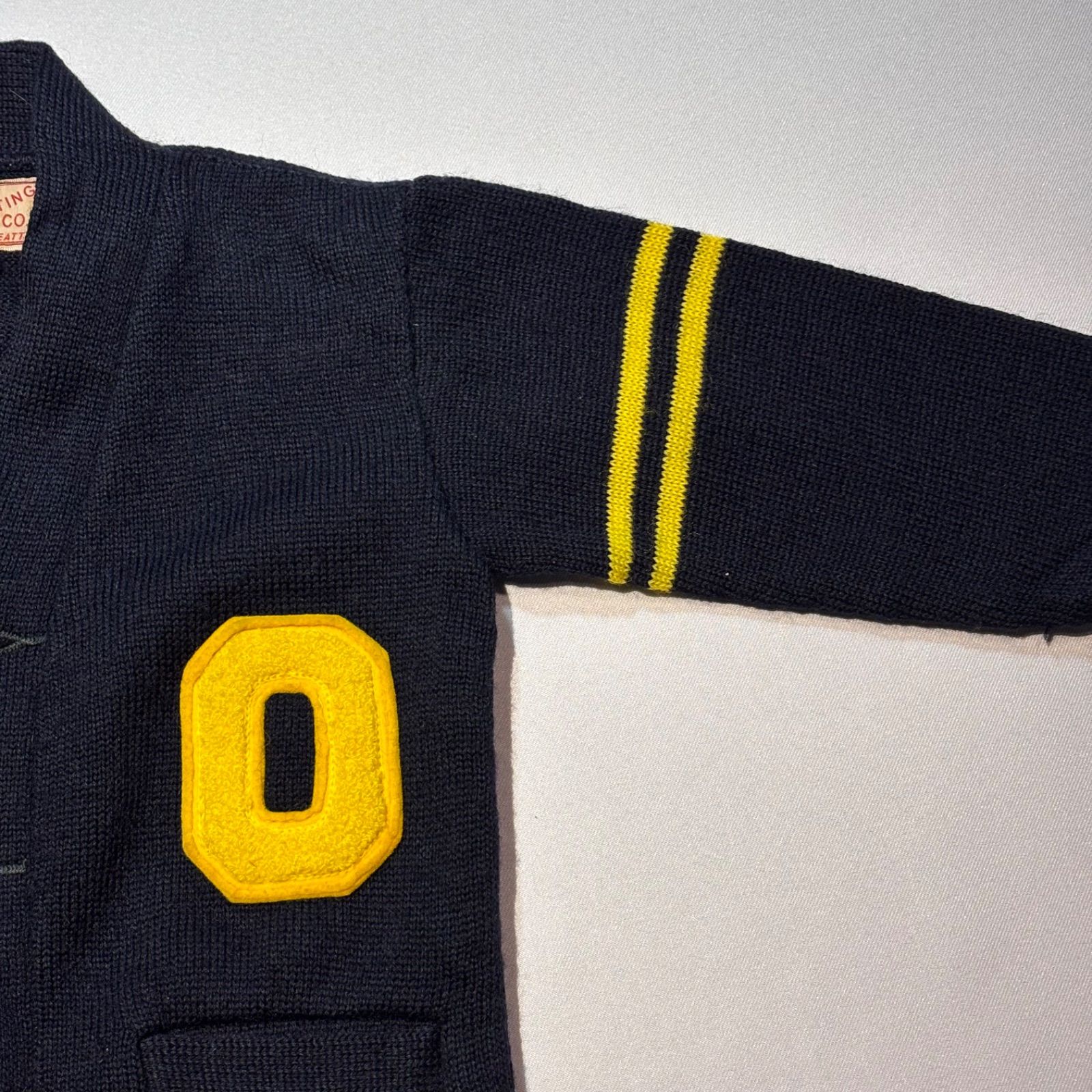 セーター ニット