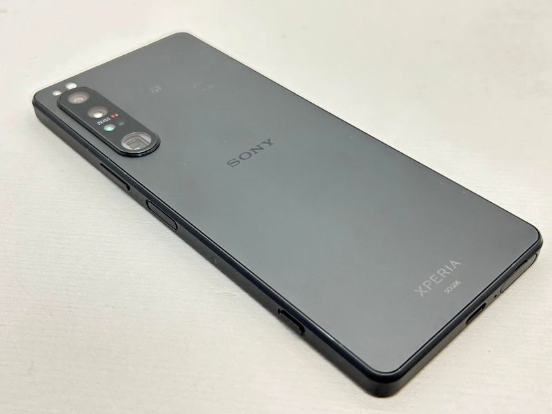 Sony Xperia1 IV sog06 本体中古　黒 ムスビー｜SIMフリーXperia 1 IV SOG06 256GB ブラック 利用制限