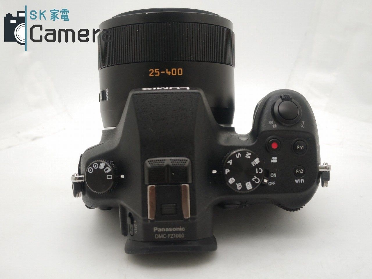Panasonic LUMIX DMC-FZ1000 LEICA DC VARIO-ELMARIT 9.1-146mm