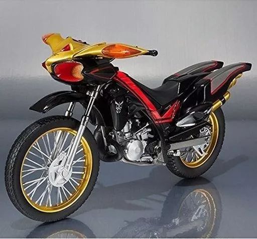 中古】フィギュア S.H.Figuarts ビートチェイサー2000 「仮面ライダー