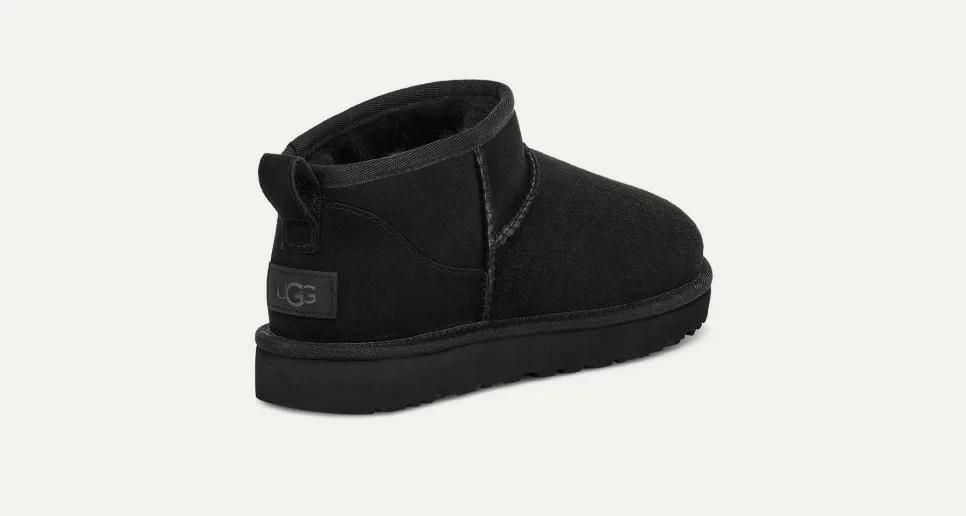 UGG　1116109-CLSC-ULT-MINI-BLACK-US5-22　 22.0cmムートンブーツ並行輸入品