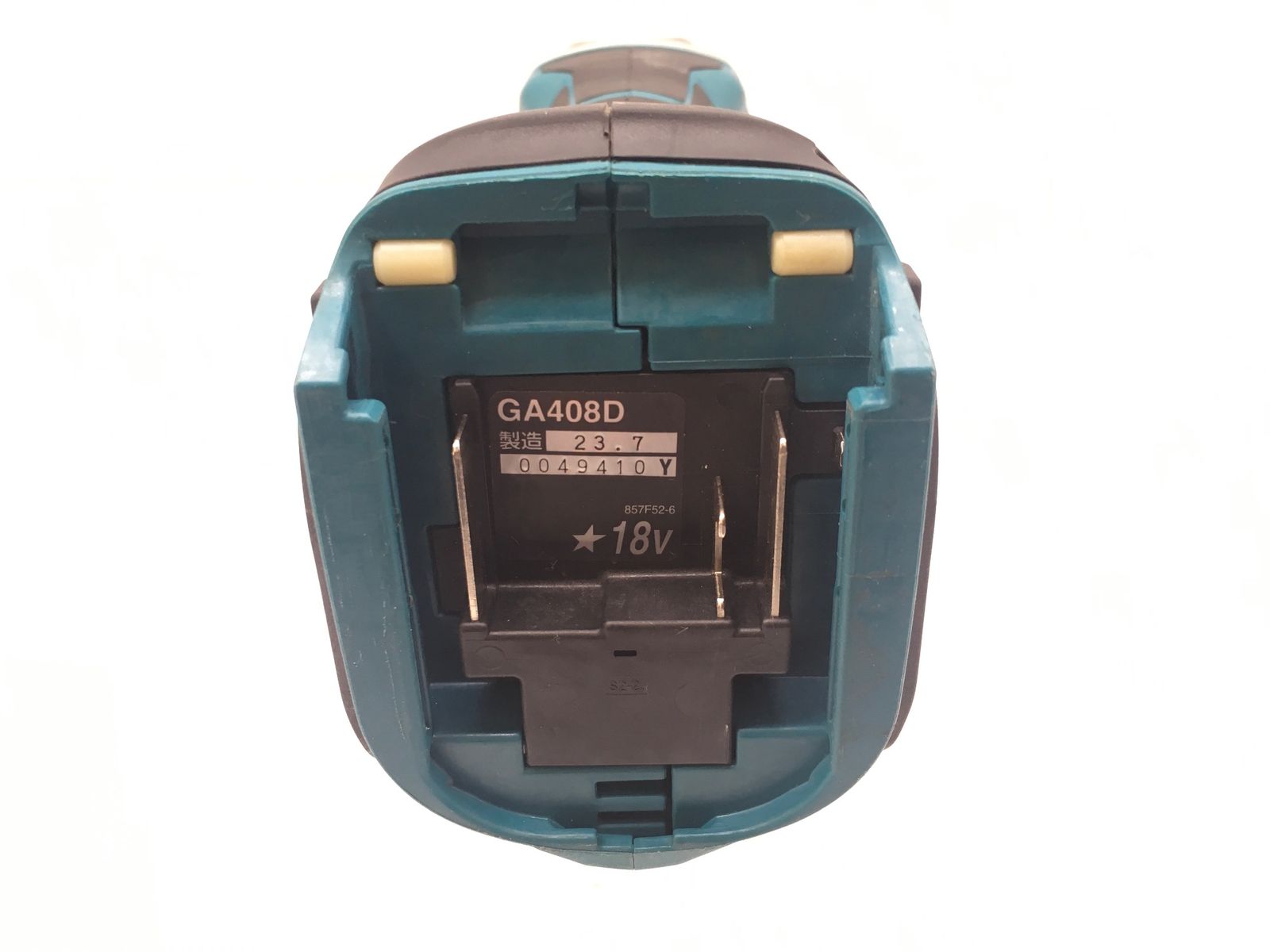M01