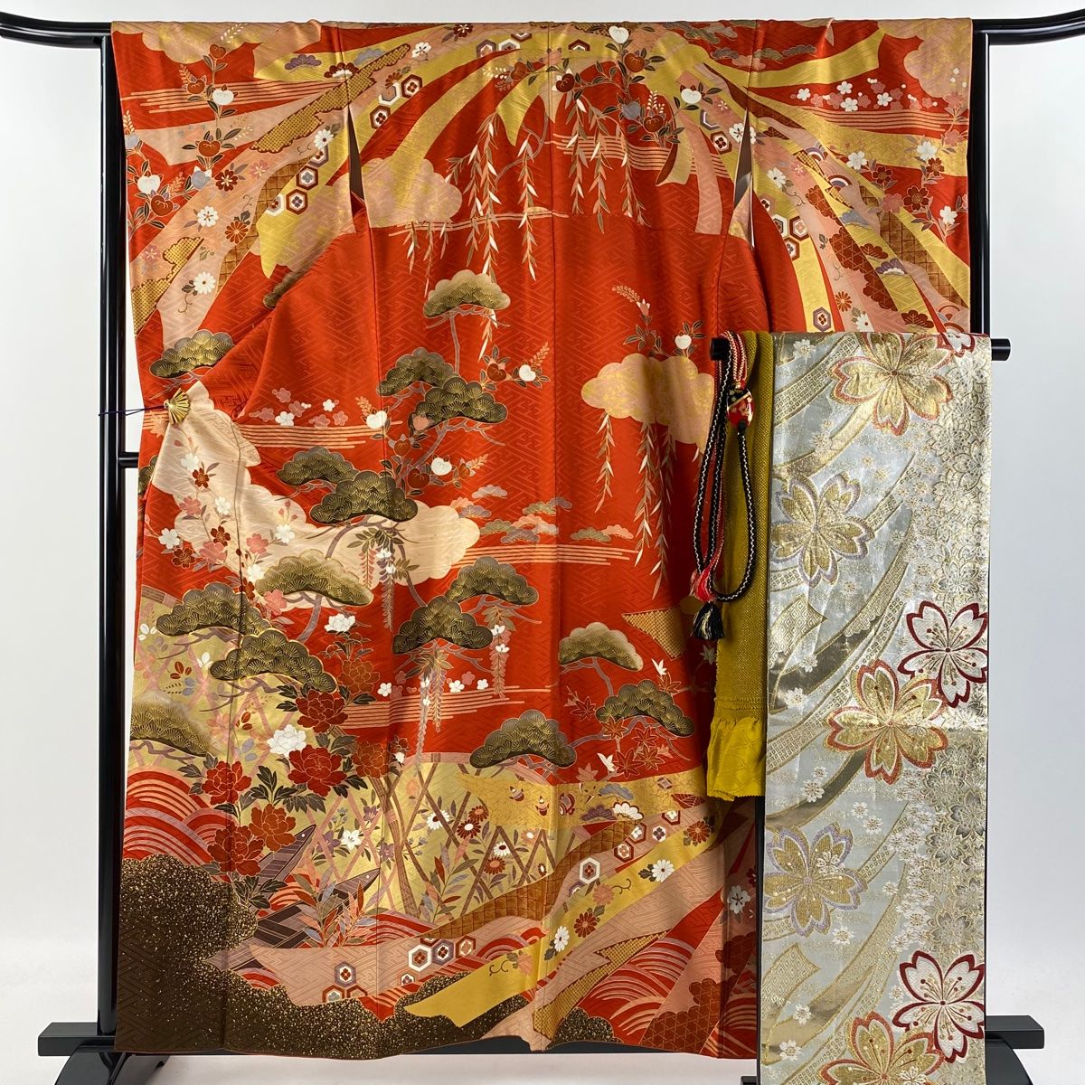 極美品　東京ますいわ屋　振袖6点セット　西陣織袋帯　しつけ付き　手描き金彩友禅 新品 金彩友禅 京金彩 華陽 蝶 着物“ひと夜に舞う蝶…我が身を