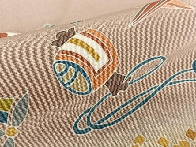 平和屋着物○本加賀友禅作家 鶴見保次 色留訪問着 宝尽くし松文 暈し