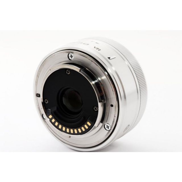 ★スマホ転送★最小最軽量★ミラーレス Nikon 1 J4 標準レンズ シルバー Nikon 1 J4 - 概要 | ミラーレスカメラ | ニコン