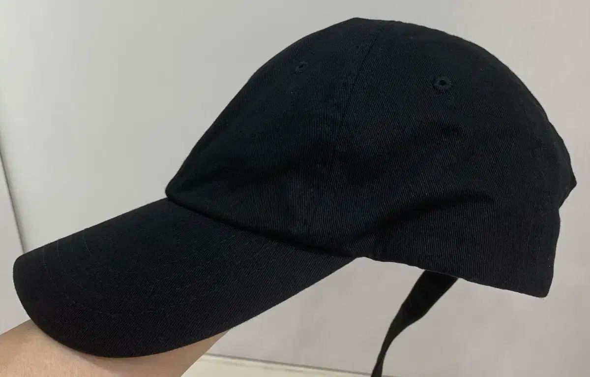 PEACEMINUSONE 黒 ストラップキャップ ピースマイナスワン キャップの通販 by ひつじ母さん｜ラクマ