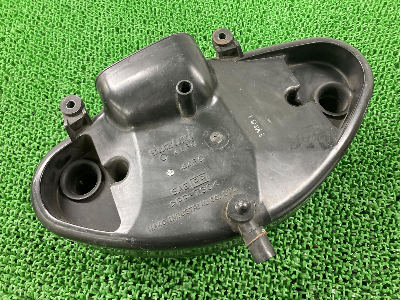 イントルーダークラシック400 エアクリーナーボックス 41F0/44F0