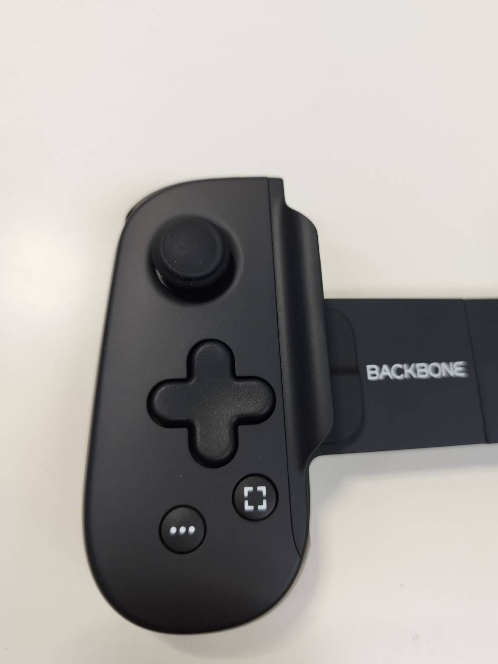 BACKBONE One / 第2世代 / Lightning端子/美品 BACKBONE One Lightning(第2世代)PSデザインモデル