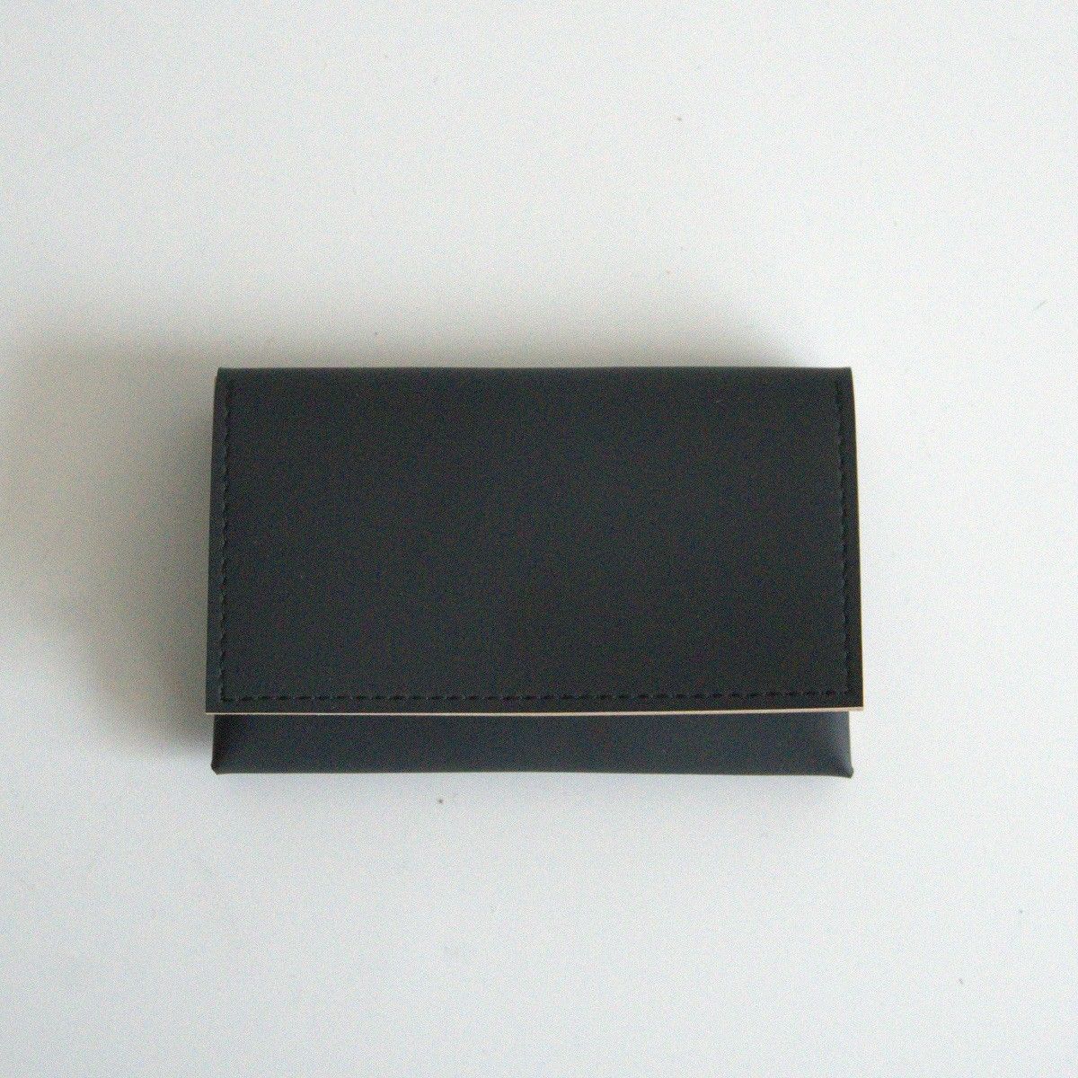 【GOOD GOODS ISSEY MIYAKE】カードケース 名刺交換時の会話が弾む。“切り取って使う”ユニークなカード