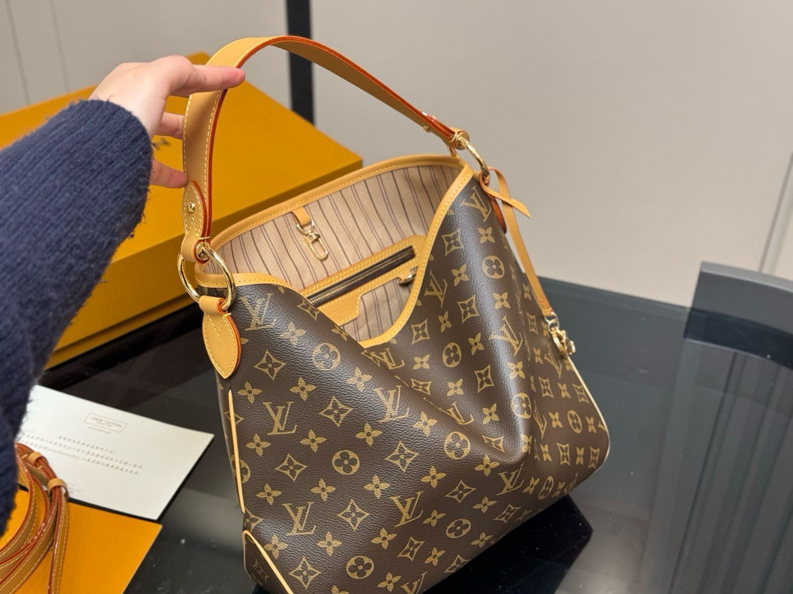 衝撃王道人気! 今日 Louis Vuitton Neverfull インスタ映えネバフル-MM輸入2 明瞭な