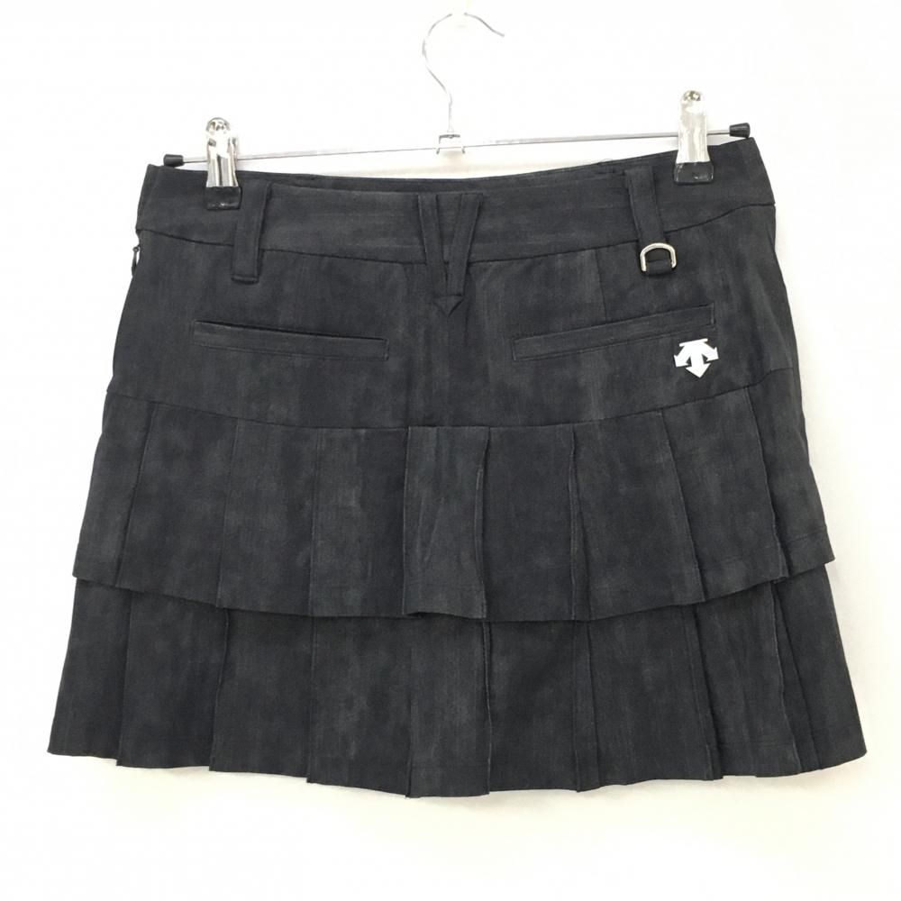 超美品】デサントゴルフ ストレッチスカート 杢黒 後ろ2段