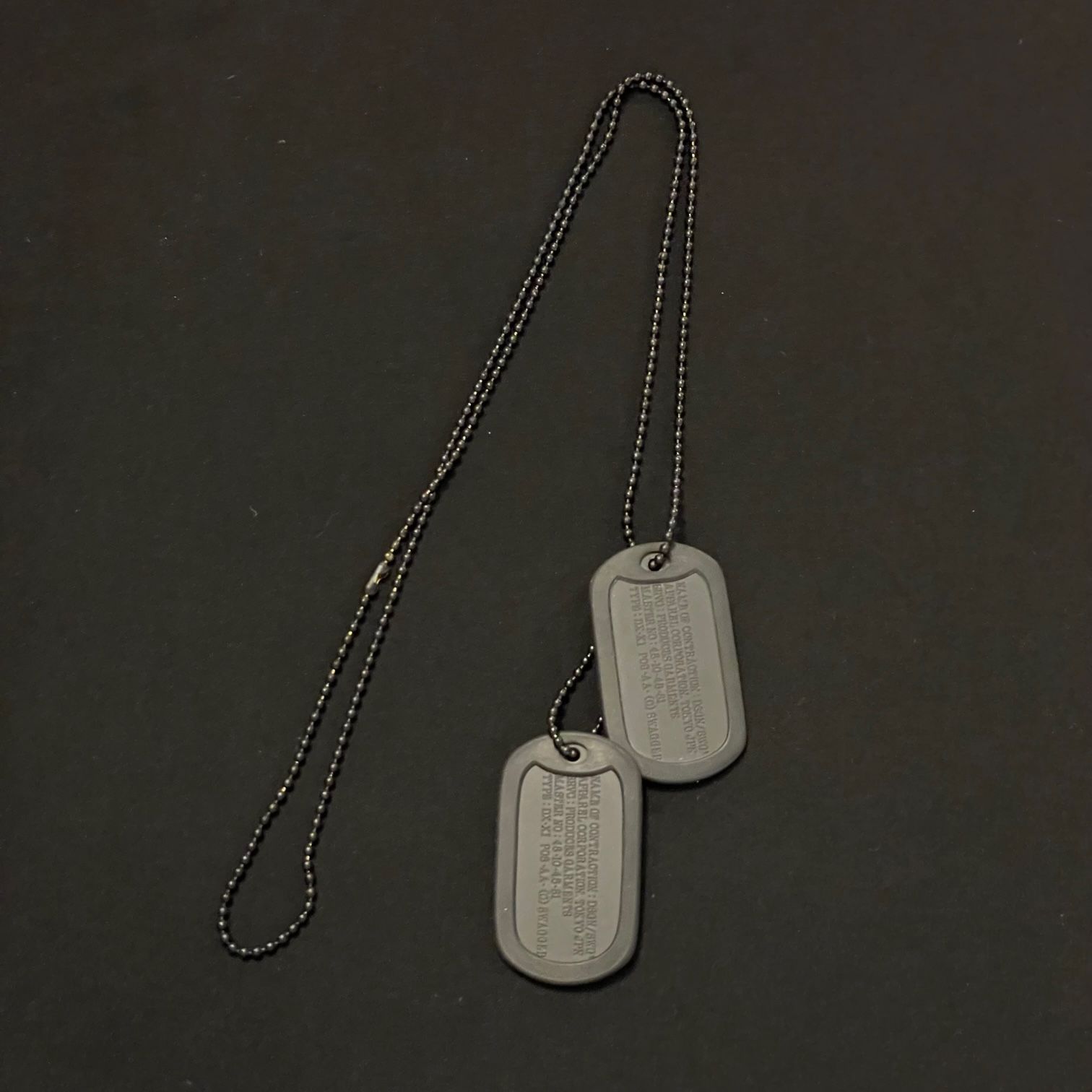 専用箱、ケース付き SWAGGER ドッグタグ付きボールチェーンネックレス