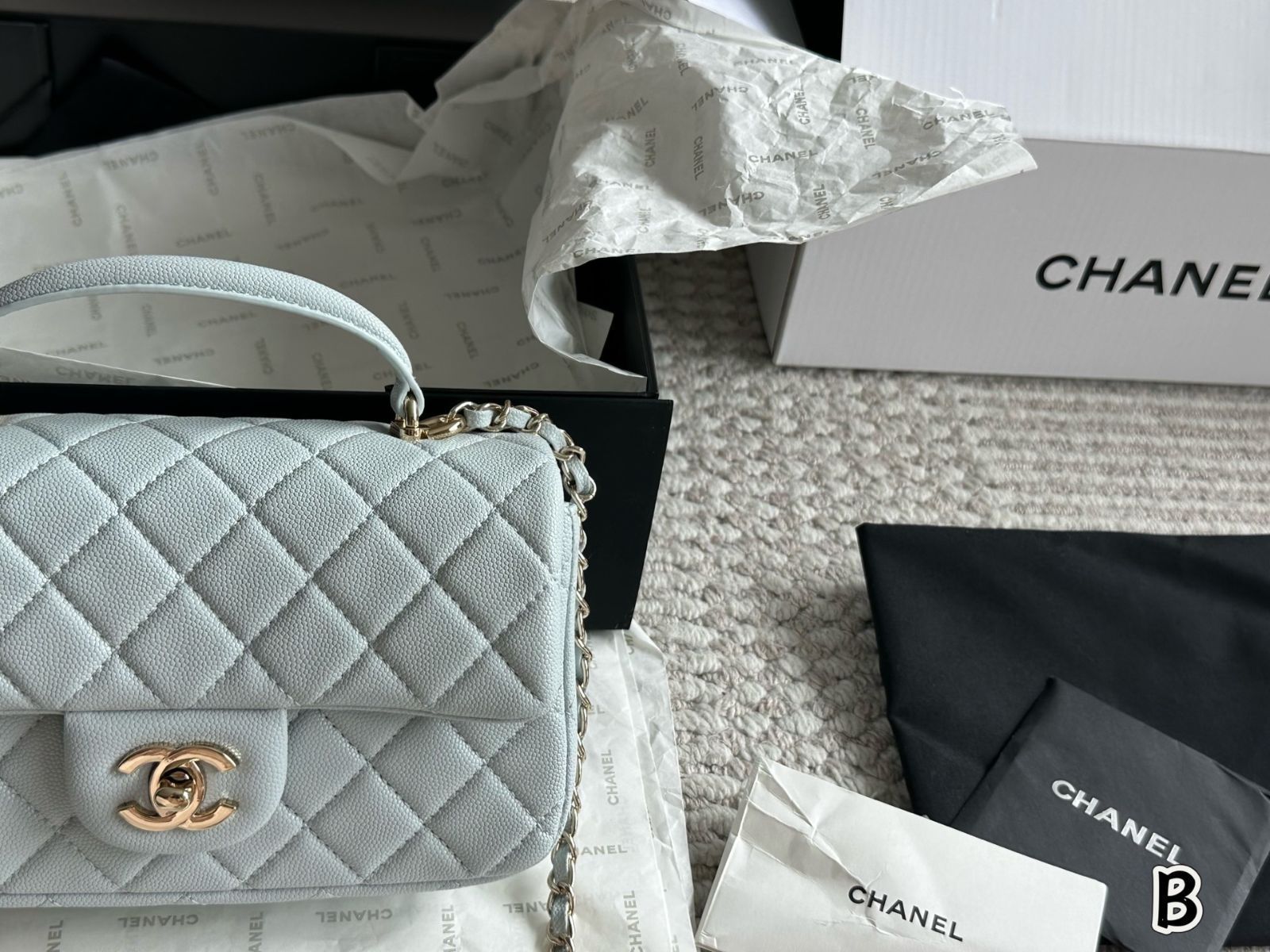 今日 CHANEL CF Handle Mini Bag シャネル CF ハンドル ミニ バッグ