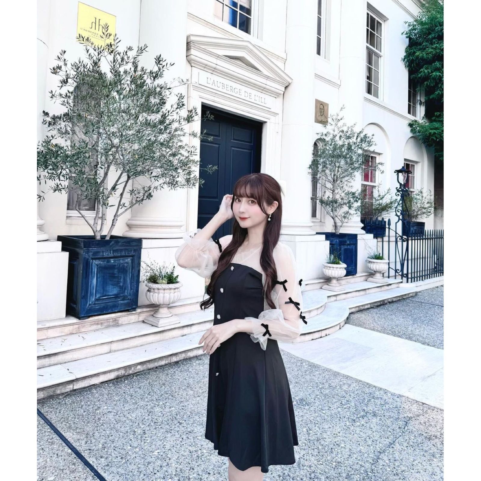 新品】フレンチガーリー♡Vネックシアー切り替えワンピース レディース  