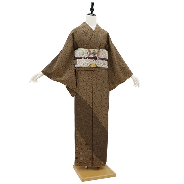 美品 丸洗い済 正絹訪問着(単衣)お召？ お仕立済み・単衣】正絹絽付下げ（銀彩洋花）（M・L） 0017