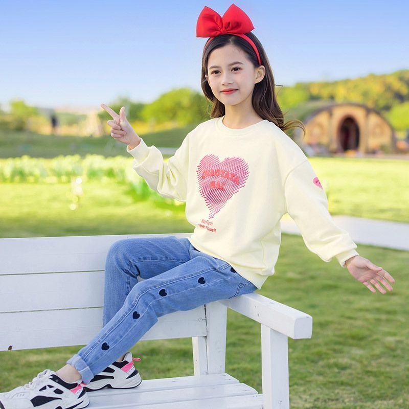 自信のある 子供服 子供 上下セット 2点セットキッズ 女の子 セットアップ トレーナー デニムパンツ ジュニア服 ガールズ スポーツウェア おしゃれ 普段着 通学 春 秋 冬 bibiwo11