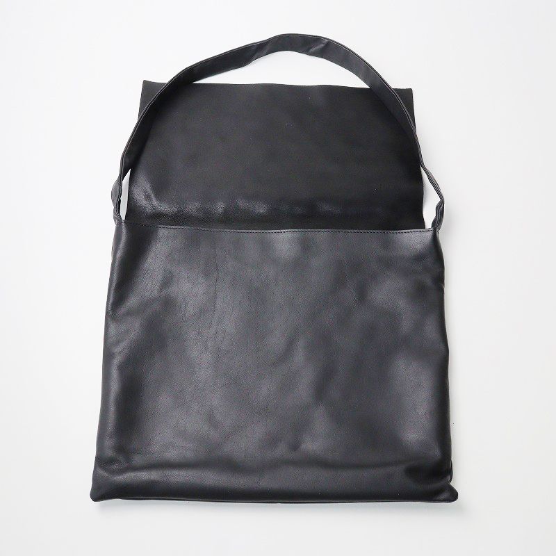 美品 エヴァムエヴァ evam eva レザー フラップショルダーバッグ