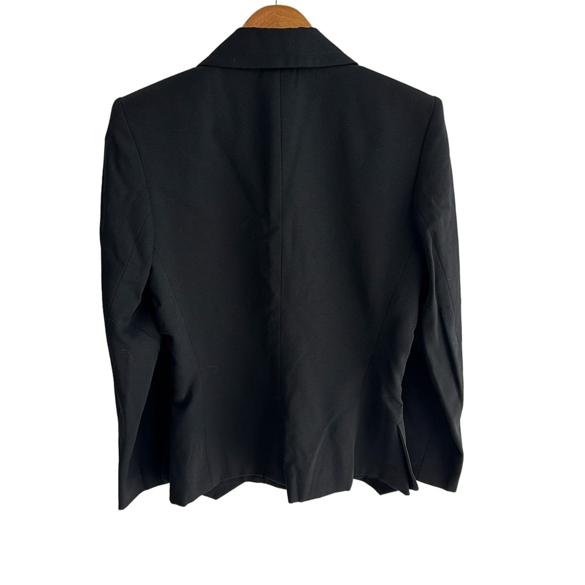 YVESSAINTLAURENT イヴサンローラン ジャケット　黒　ブラック YvesSaintLaurent(イヴサンローラン) ジャケット サイズS