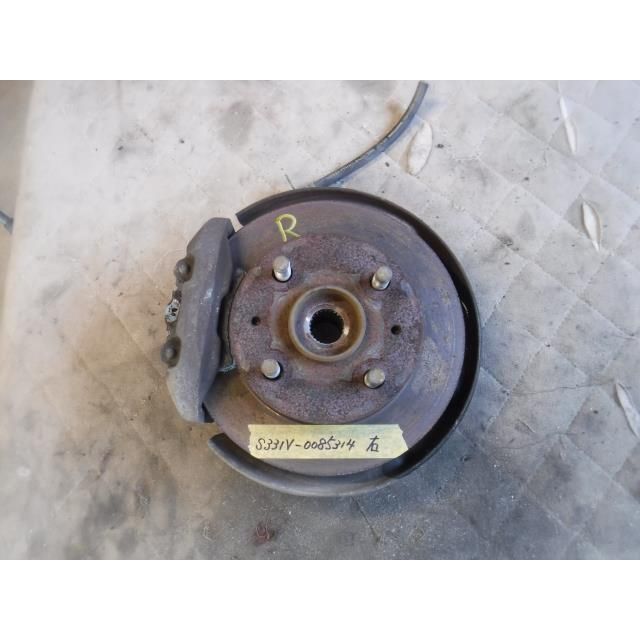 ハイゼット EBD-S331V 右フロントナックルハブ