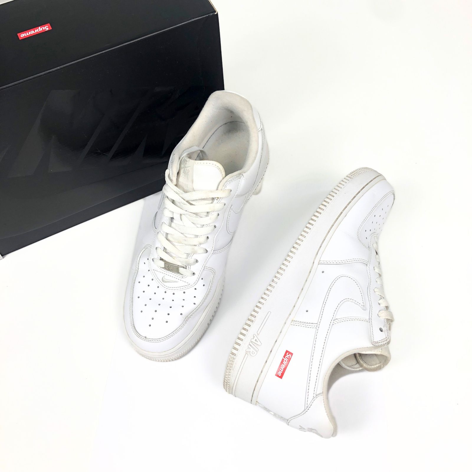 NIKE SUPREME ナイキ シュプリーム 2020 CU9225-100 AIR FORCE 1 NIKE SUPREME ナイキ シュプリーム 2020 CU9225-100 AIR FORCE 1