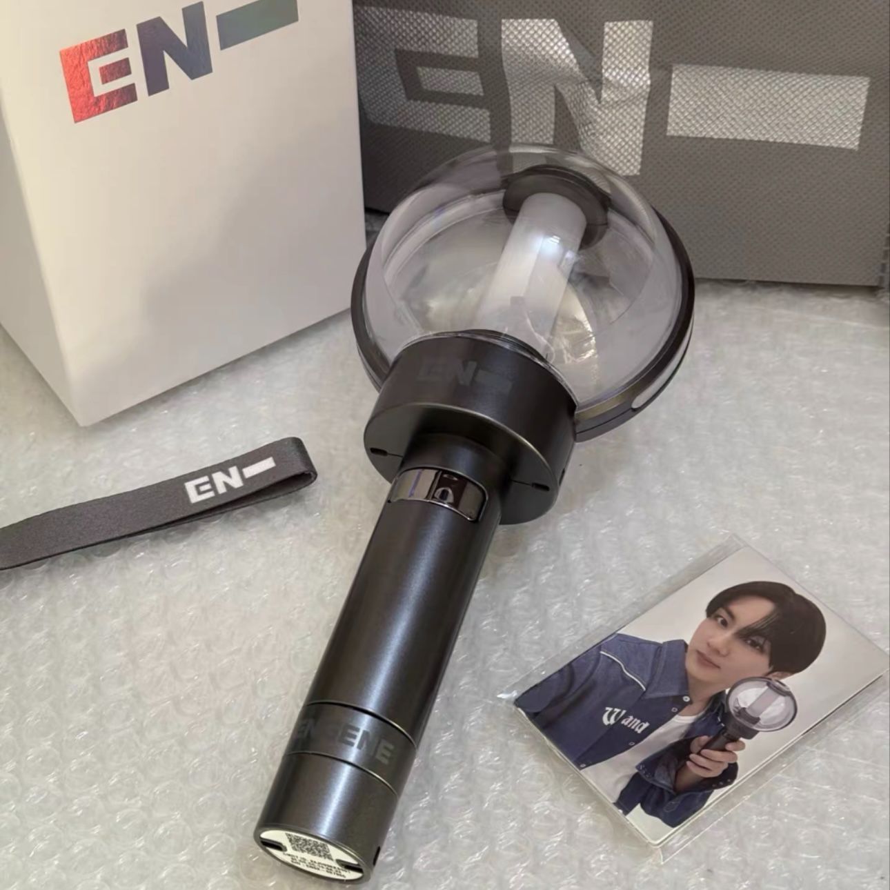 ENHYPEN ペンライト ver.2 トレカ付 公式 - メルカリ