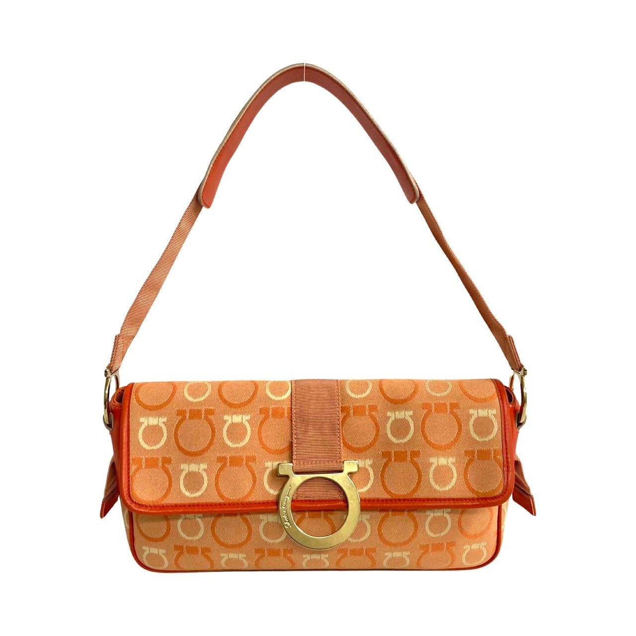 極 美品 Salvatore Ferragamo サルヴァトーレフェラガモ 極 美品 Salvatore Ferragamo サルヴァトーレフェラガモ