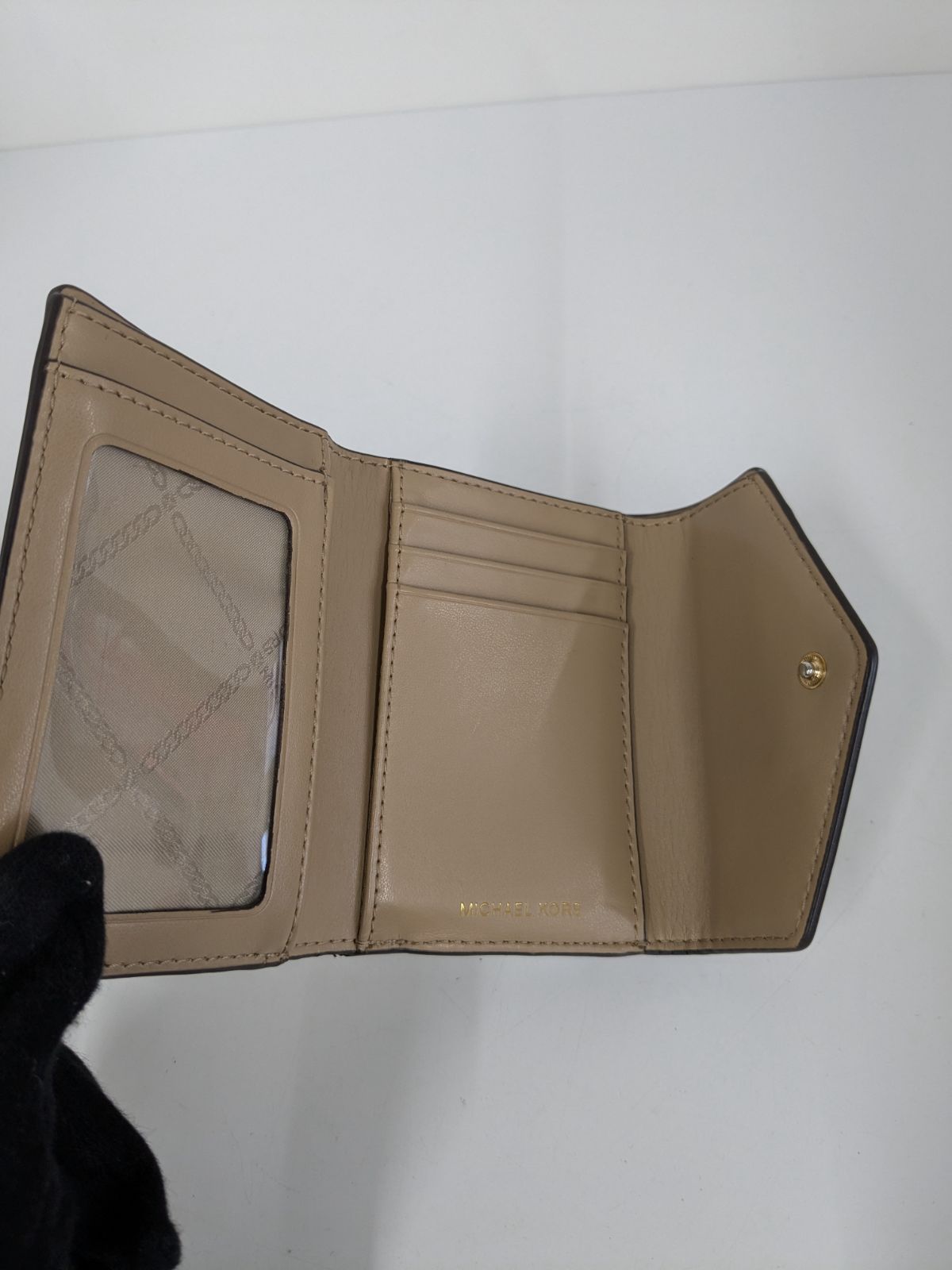 マイケルコース 三つ折り財布 シグネチャー ベージュ バニラコンボ