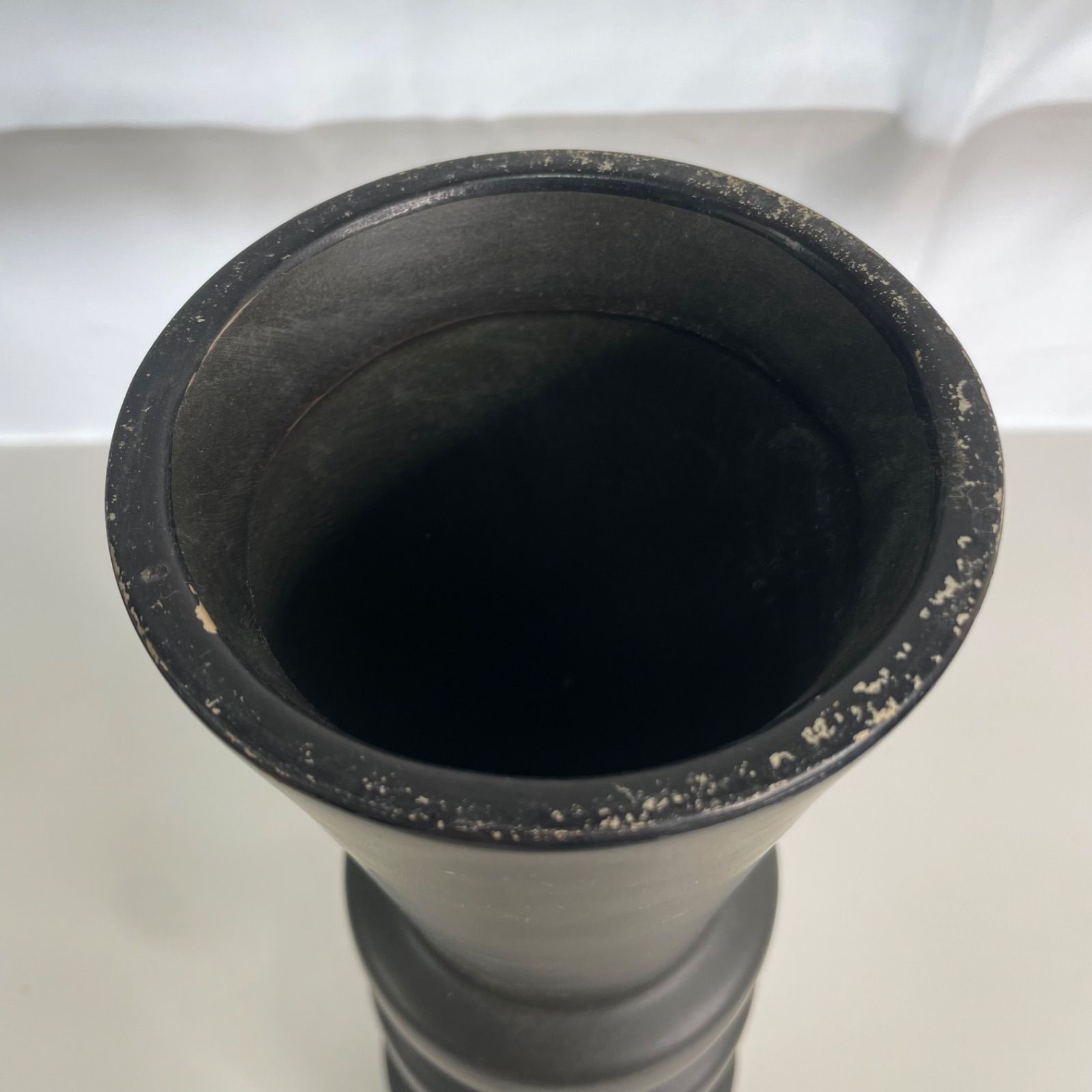 草月流 花器 初家元 勅使河原蒼風  創案 黒 いけばな 花瓶 草月流 花器 初家元 勅使河原蒼風 創案 黒 いけばな 花瓶