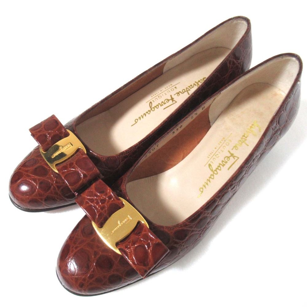美品 Salvatore Ferragamo サルヴァトーレフェラガモ クロコ型押し  