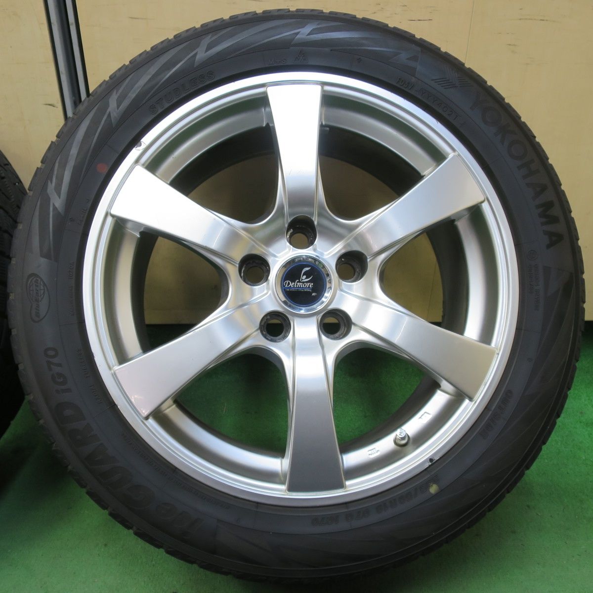 レクサスLS Delmore
