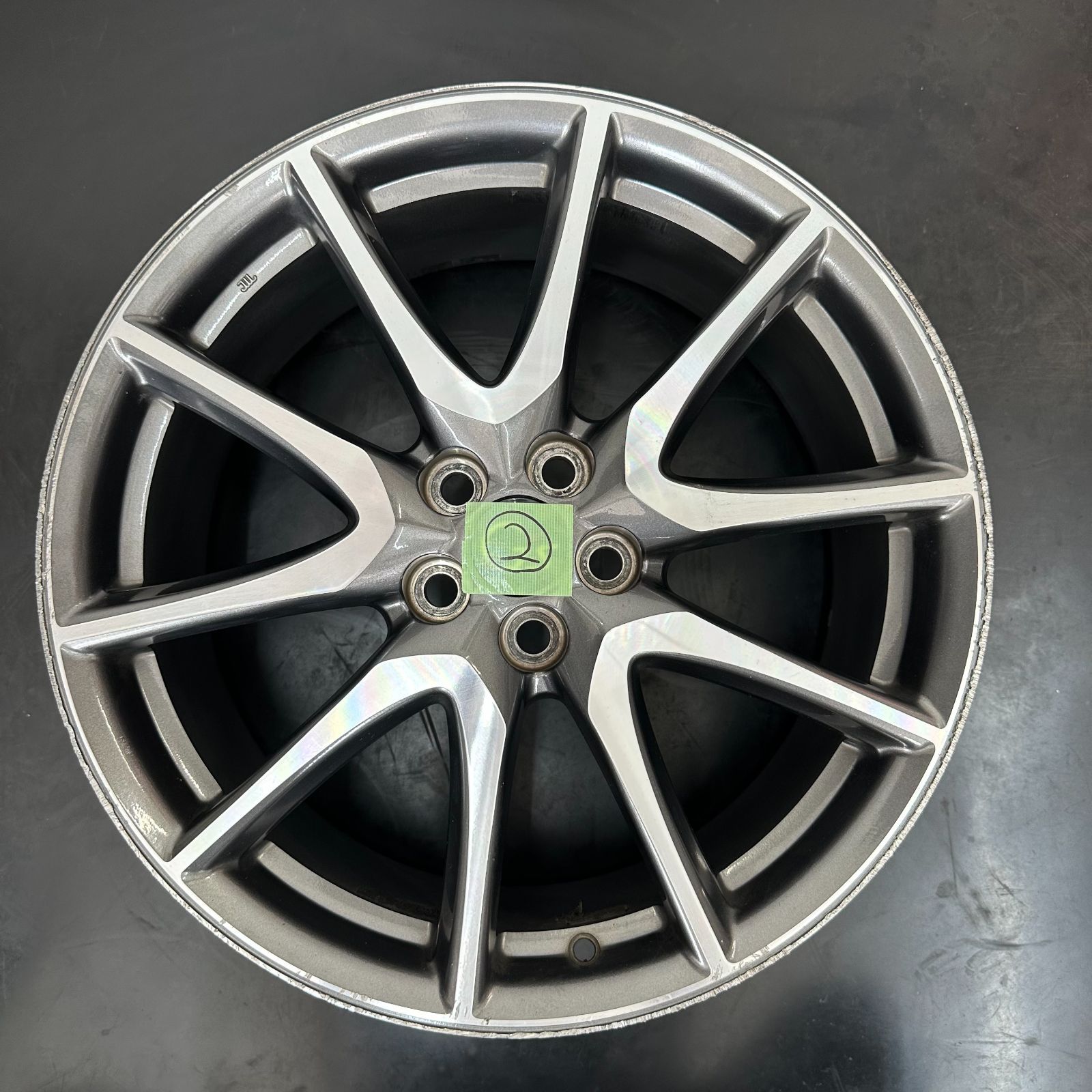 プリウスG'sアルミホイール 純正 18インチ トヨタ プリウス30 G'S