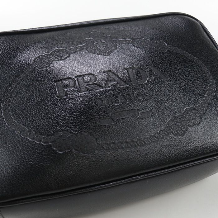 PRADA プラダ
