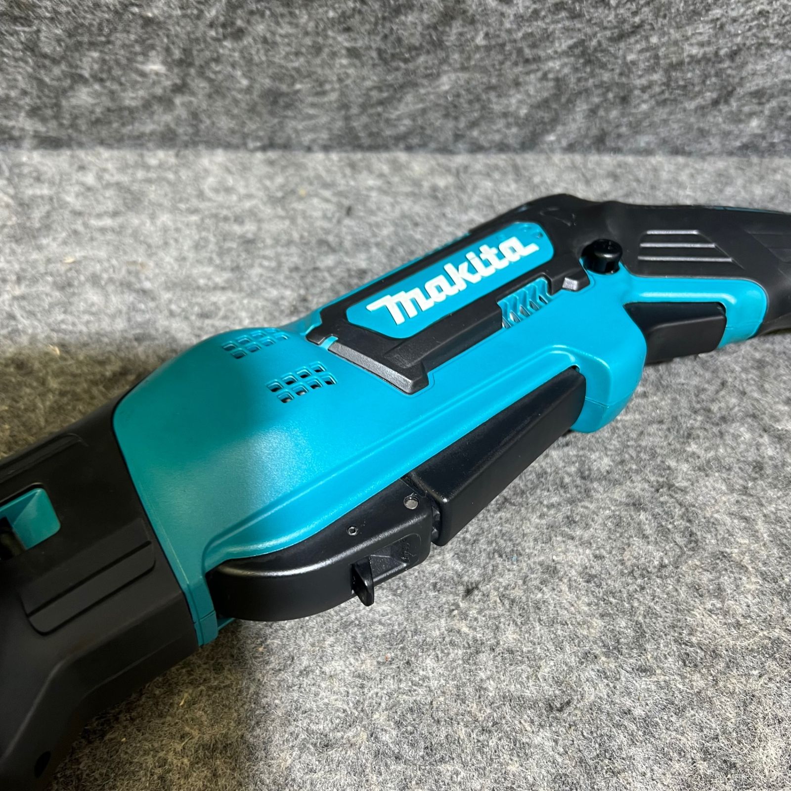 ☆マキタ(makita) コードレスレシプロソー JR104DZ【桶川店 ☆マキタ(makita) コードレスレシプロソー JR104DZ【桶川店