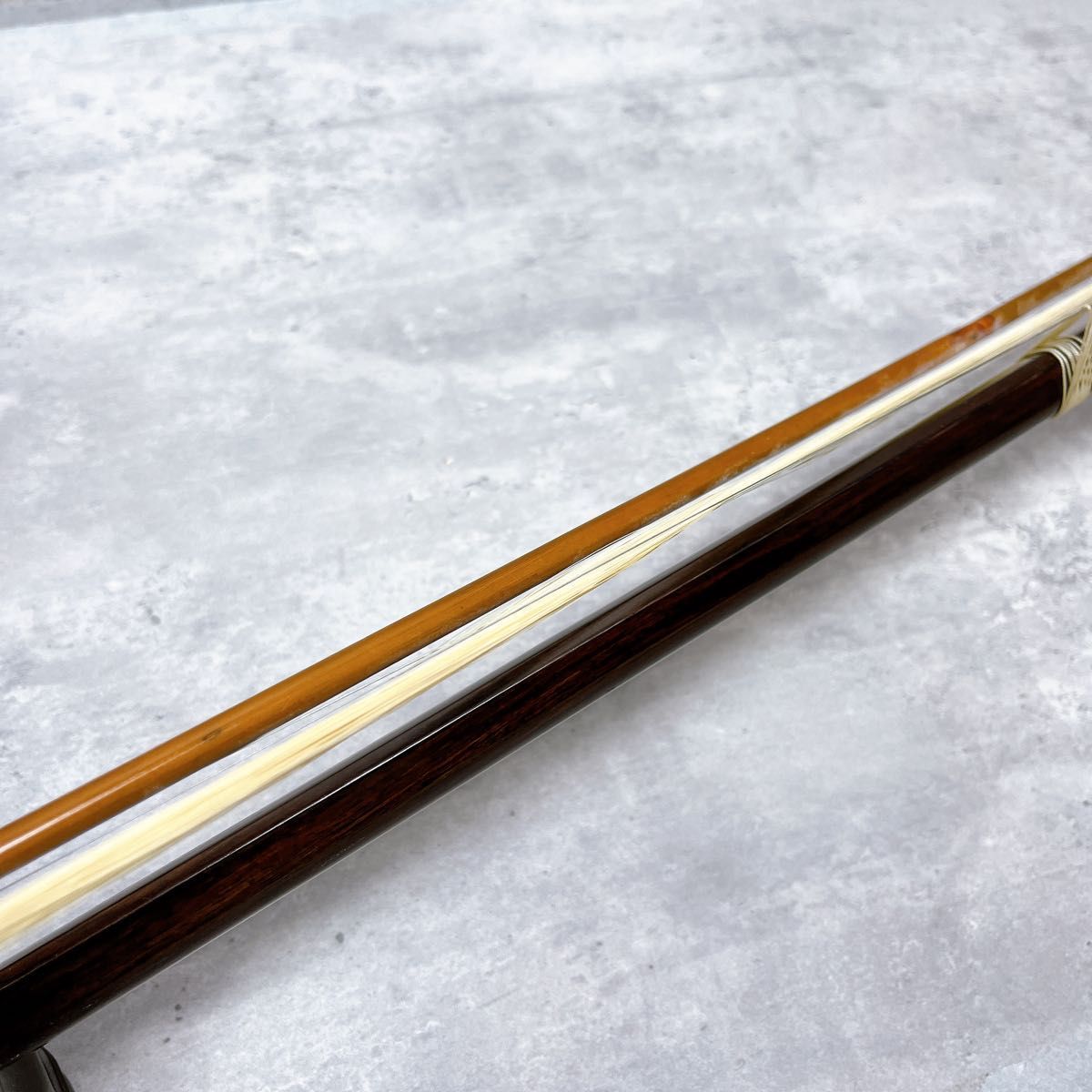 二胡 彩雲 蛇皮 ER-400 琴弦 セミハードケース付 弦楽器 工場 二胡