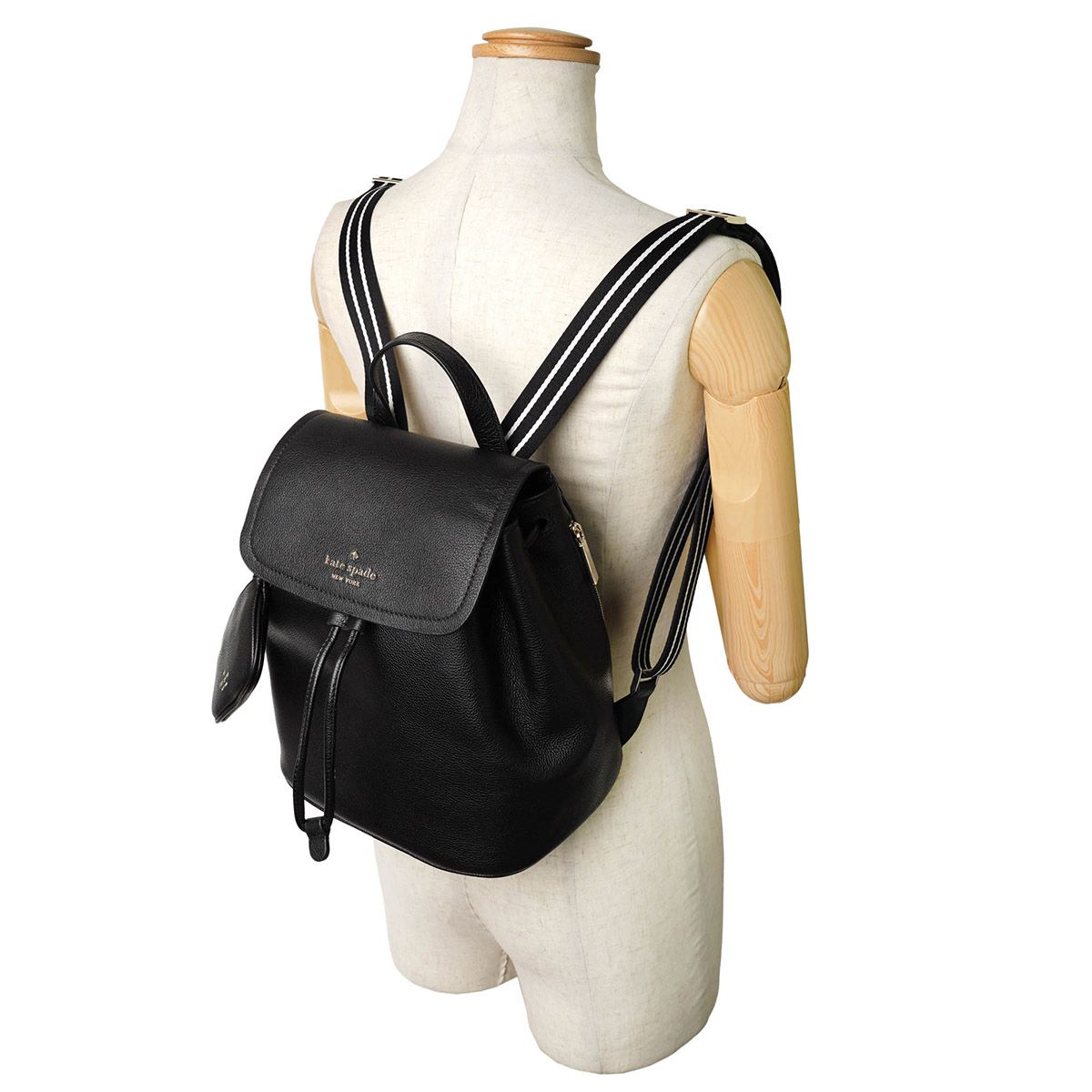 新品 ケイトスペード kate spade リュックサック MEDIUM FLAP BACKPACK 