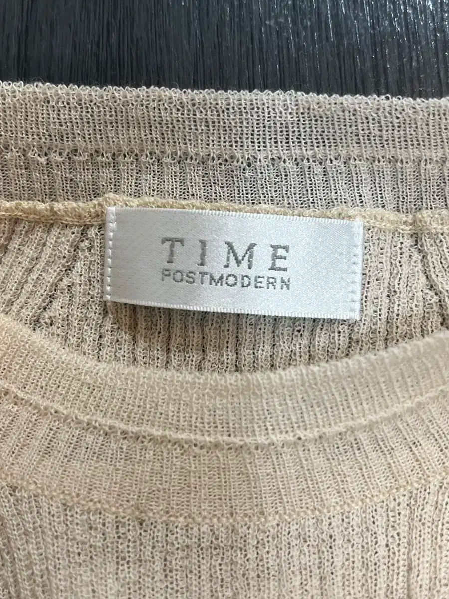 イヤータイム ベージュ