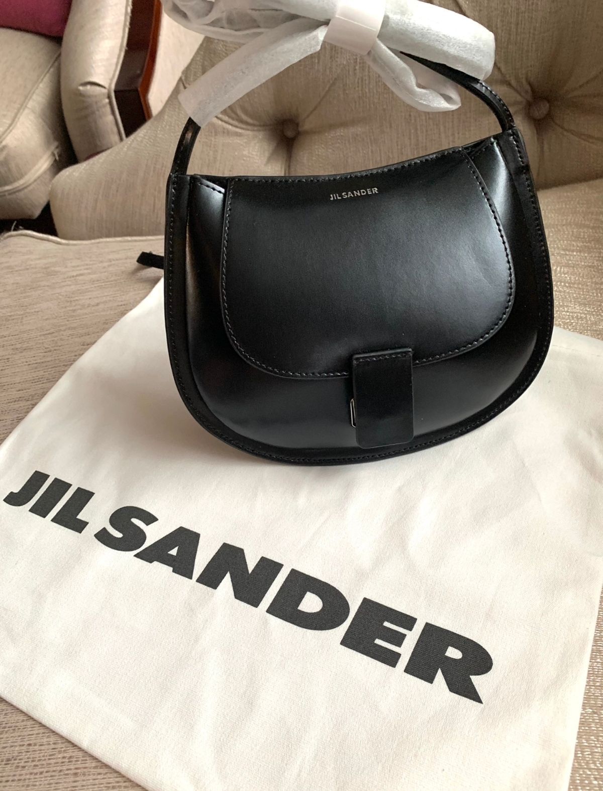 jil sanderサドルバッグ半月バッグ黒です