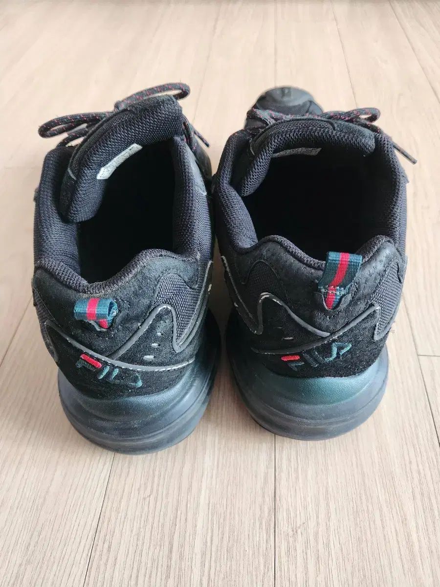 FILA
