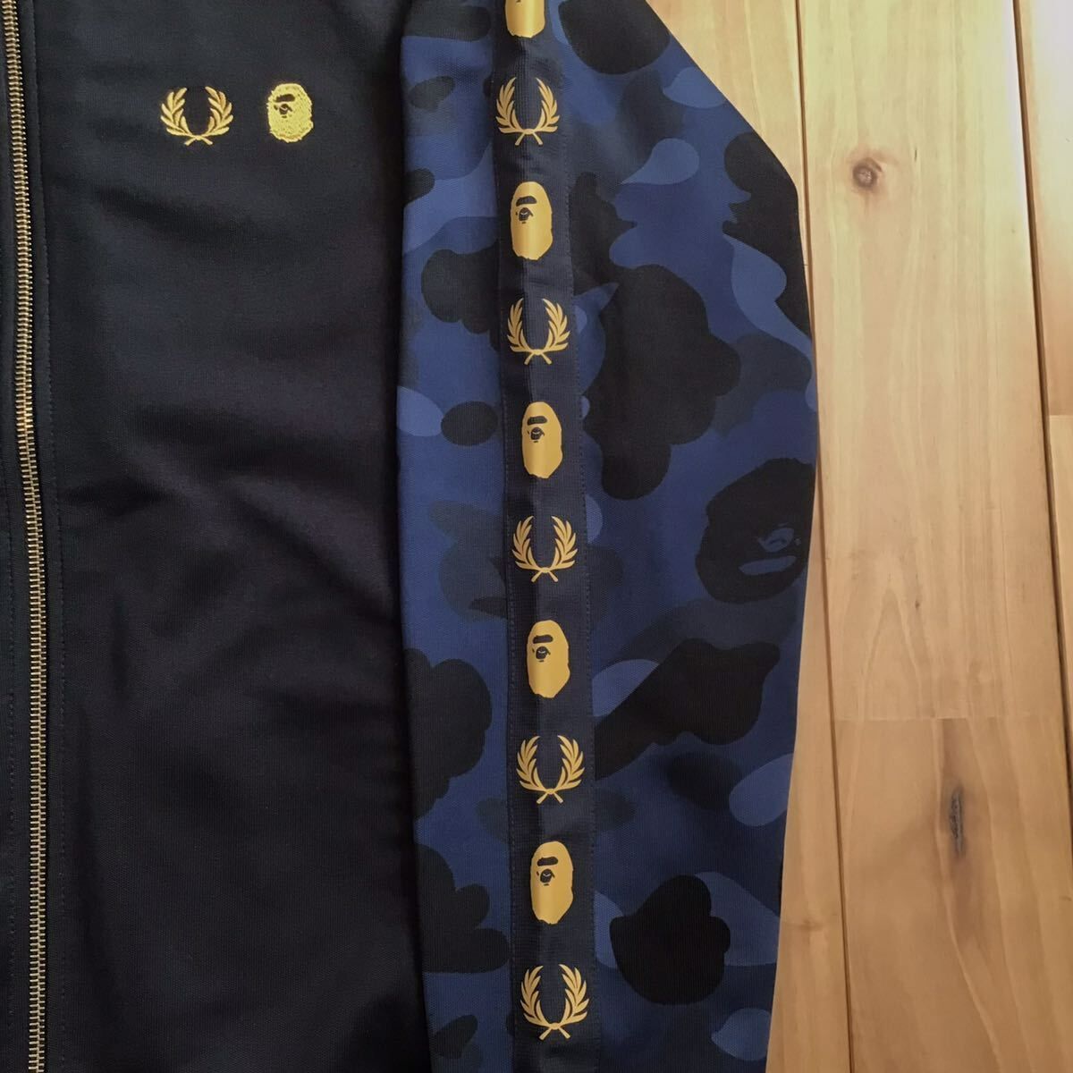 FRED PERRY X BAPE TRACK JACKET Sサイズ FRED PERRY X BAPE TRACK JACKET Sサイズ