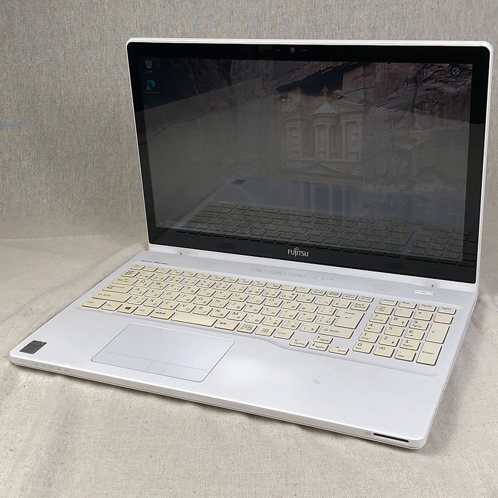 Dell Inspiron 14 5445ノートPC AMDシルバー　箱付き Dell Inspiron 14 5445ノートPC AMDシルバー 箱付き