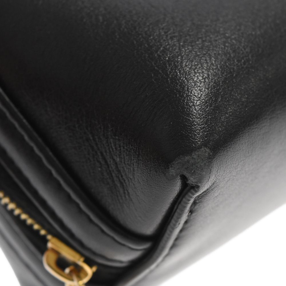 CELINE (セリーヌ) チェーンクラッチ キュイル トリオンフ