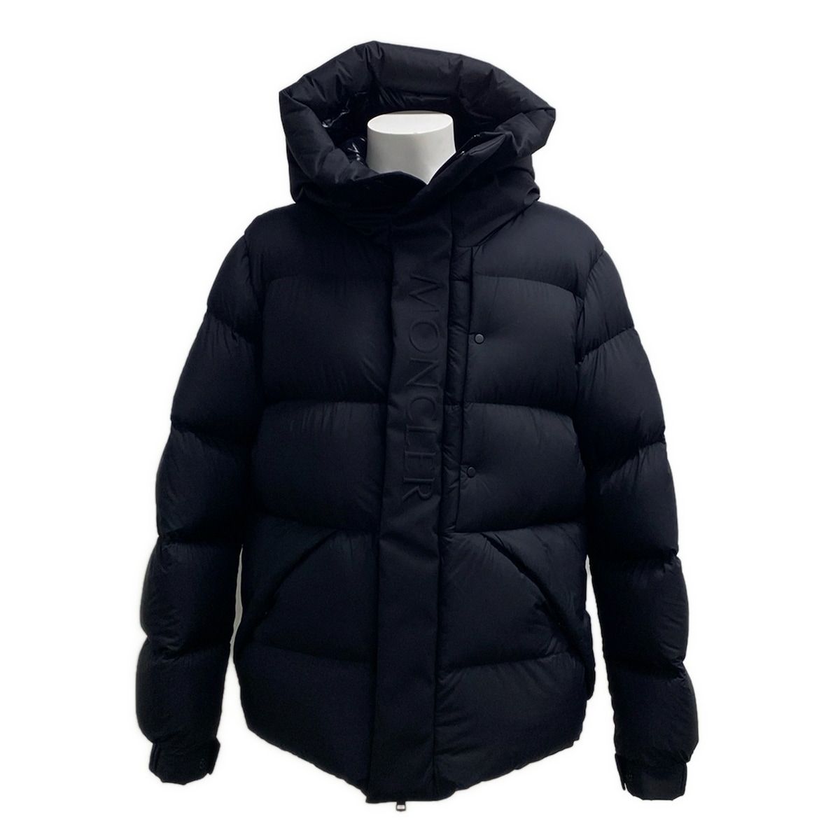 モンクレール ダウンジャケット サイズ4 XL メンズ美品 MADEIRA モンクレール ダウンジャケット サイズ4 XL メンズ美品 MADEIRA