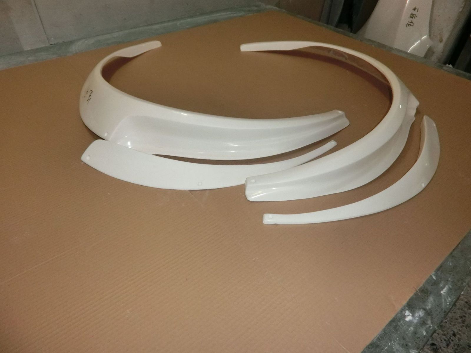 オーバーフェンダー 汎用ワイドフェンダー