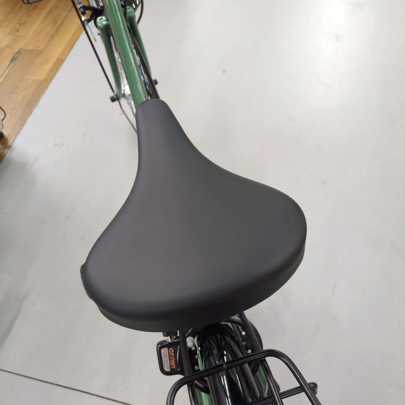 J530 ☆数回使用の美品☆普通自転車☆VELVET☆LEDオート☆26インチ