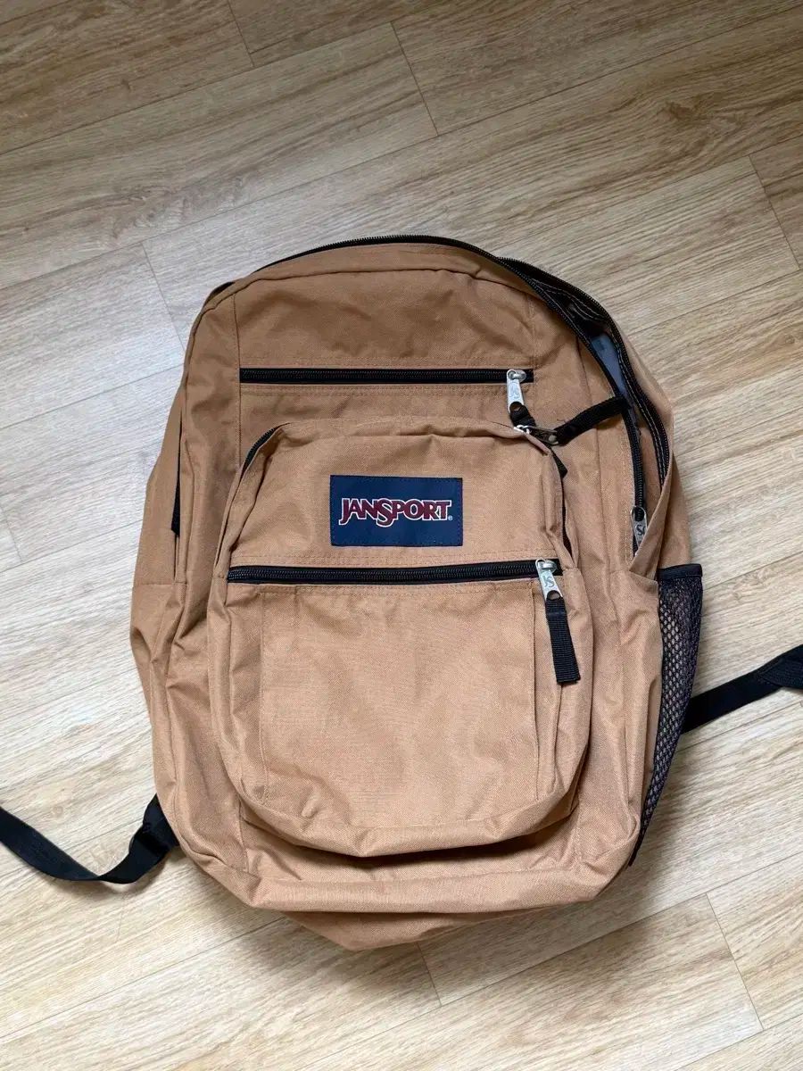JANSPORT BIG Student バックパック カーペンター ブラウン