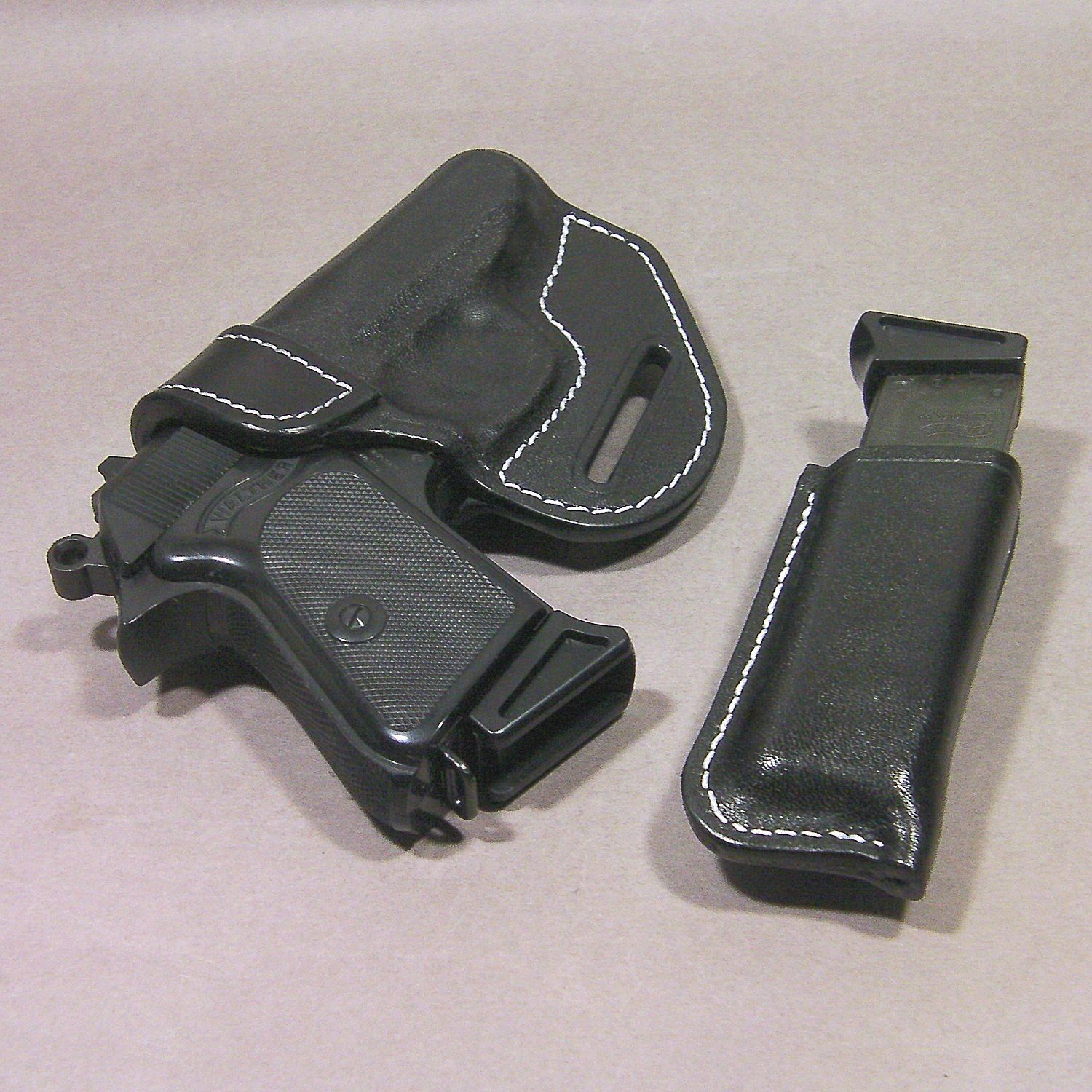 マルゼン　ワルサー　PPK、 PPK/S用　ホルスターとマグポ1個のセット ワルサーPPK/S、SIG P230、モーゼルHSc用右利きホルスターNo328