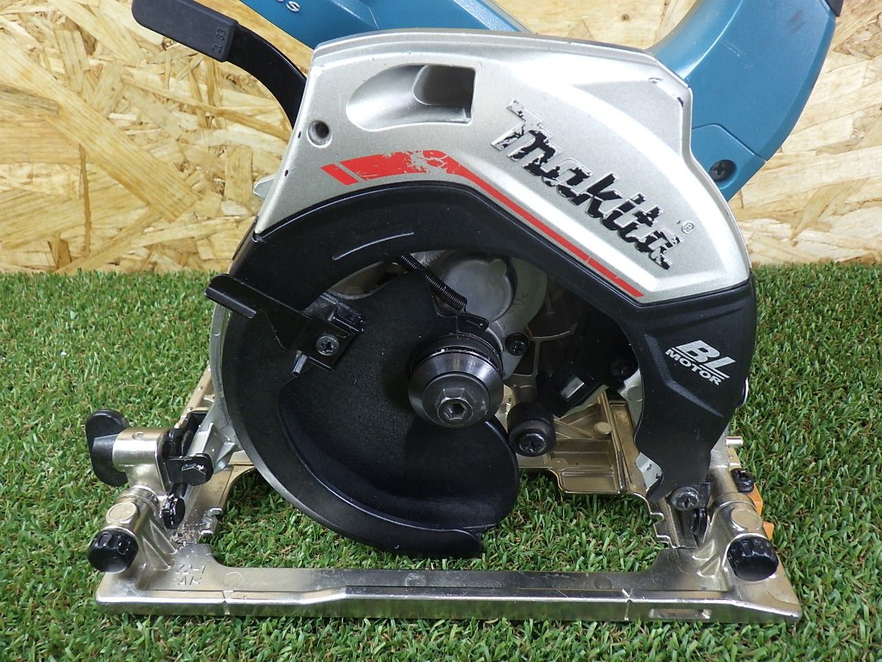 マキタ 125ｍｍ充電式マルノコ