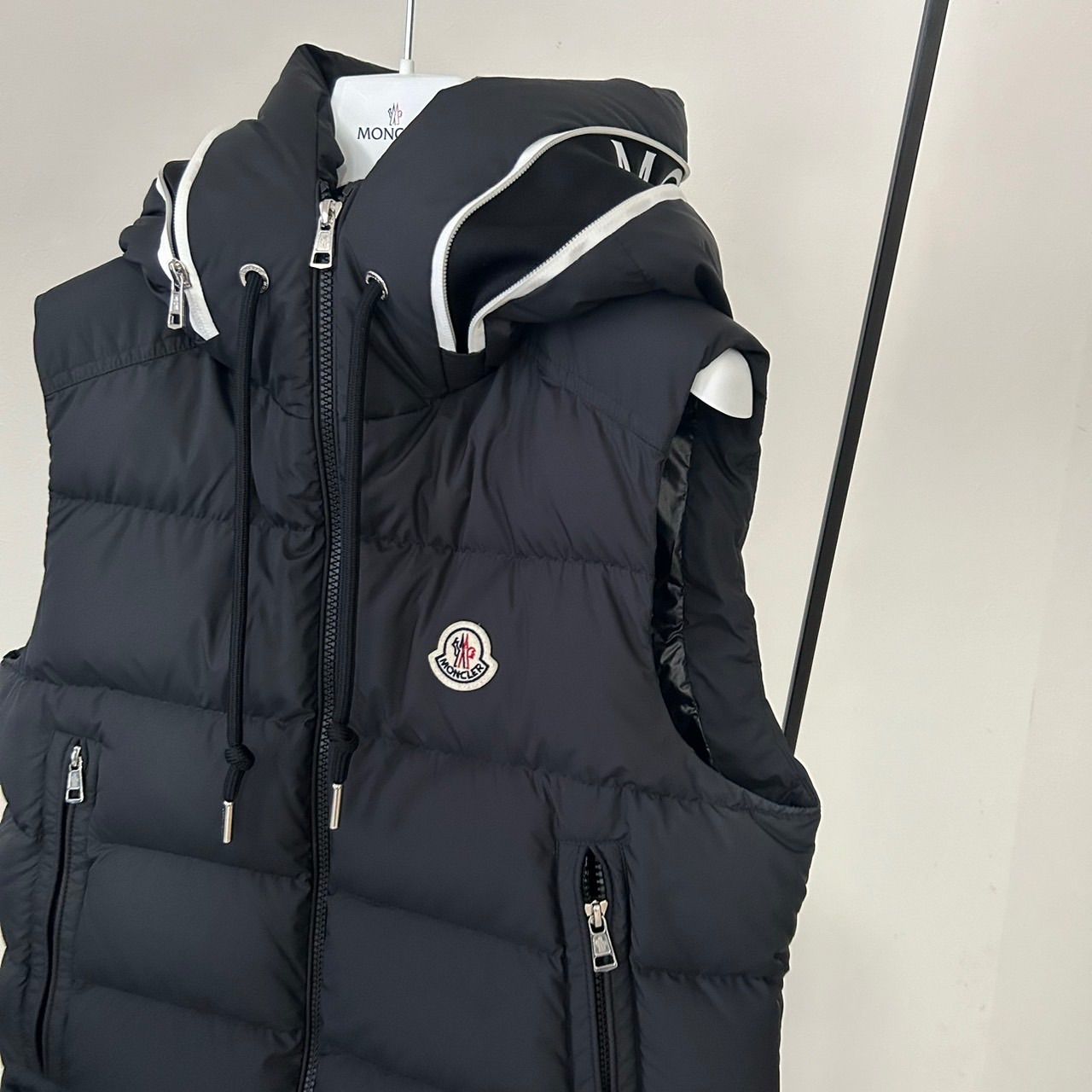 MONCLER モンクレール ダウンベスト☆CARDAMINE☆ブラック