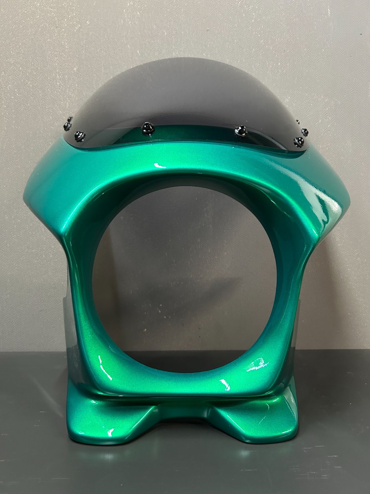 鏡面仕上げ Z650RS 設計 ビキニカウル キャンディエメラルドグリーン 純正色 ショートスクリーン スモーク マウントボルト ボルト類一式付属 BRIGHTFACE_UK